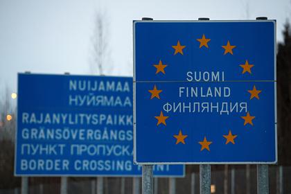 Две российские школьницы решили сбежать в Финляндию от учебы
