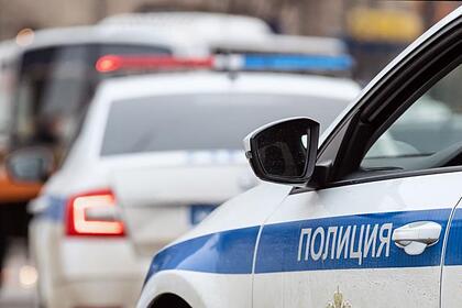 Пьяный полицейский сбил на служебном автомобиле россиянина