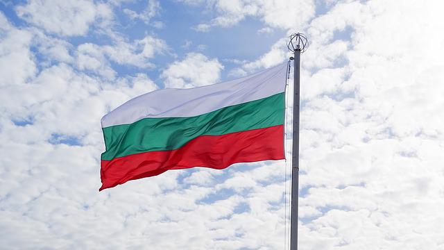 Болгария вводит новые коронавирусные ограничения