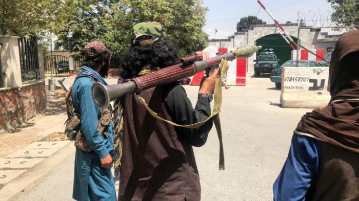 Талибы заблокировали доступ гуманитарной помощи в Панджшер
                03 сентября 2021, 21:47