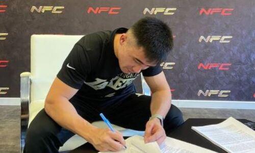 Трехкратный чемпион мира по рукопашному бою подписал контракт с казахстанским промоушном