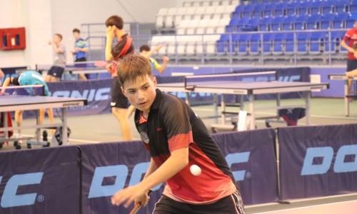 Чемпион Казахстана стартовал на престижном турнире по настольному теннису