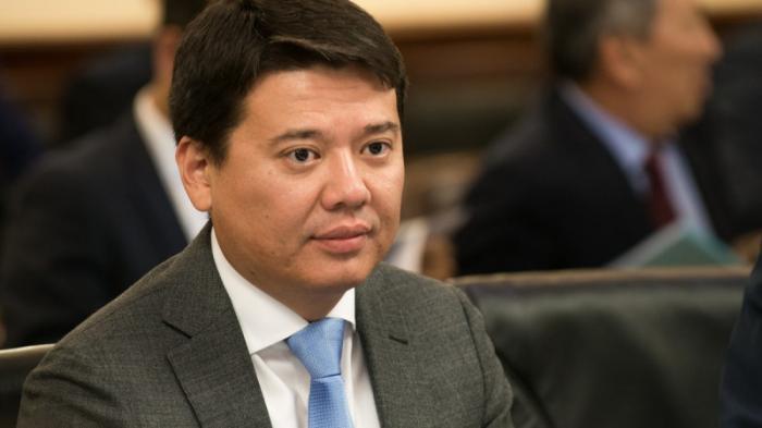 Казахстанский министр пересел на электрокар
                06 сентября 2021, 13:51