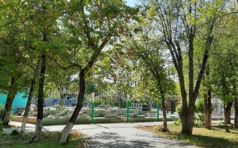 Бывшая танцплощадка в парке Караганды: новое ограждение и планы на следующий год