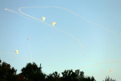 Израиль атаковал объекты ХАМАС в ответ на запуск шаров