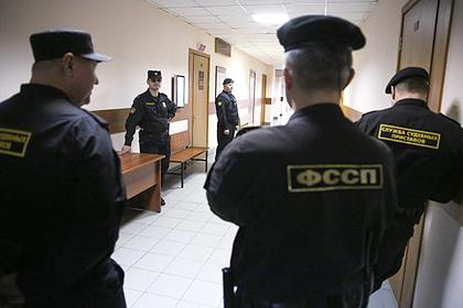 Многодетная россиянка получила детские пособия и растратила их на отдых в Сочи
