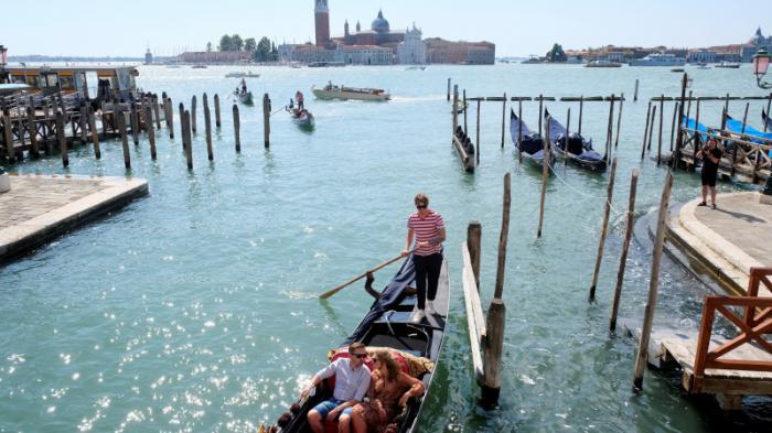 В Венеции планируют взимать плату с туристов
                07 сентября 2021, 19:18