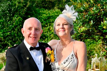 62-летняя смертельно больная невеста вышла замуж за давнего возлюбленного