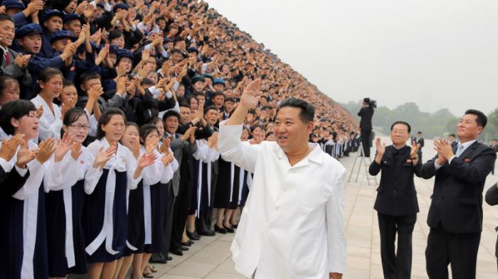 Путин поздравил Ким Чен Ына с днем основания КНДР
                09 сентября 2021, 09:09