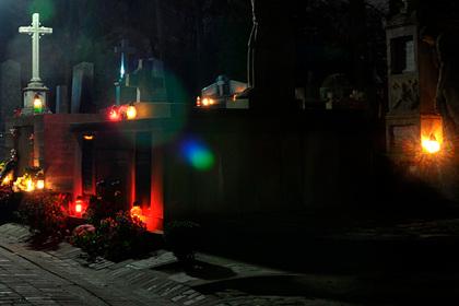 Украинец устроил кладбище на захваченных землях