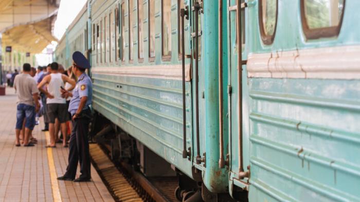 Проезд в общих вагонах пассажирских поездов запретили в Казахстане
                11 сентября 2021, 02:07