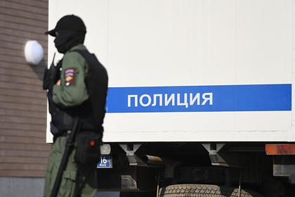 Полицейские задержали надругавшегося над двумя российскими школьниками мужчину