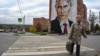 Деньги и власть. Кремль покупает лояльность избирателей и Беларуси