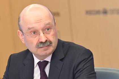 Российских экономистов призвали «не уподобляться политбюро»