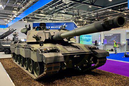 В Британии представили модифицированный танк Challenger 3