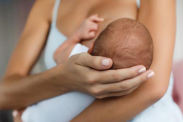Об особенностях лечения КВИ у беременных и кормящих женщин рассказала врач