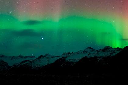 Ученые объяснили происхождение необычного зеленого свечения в небе