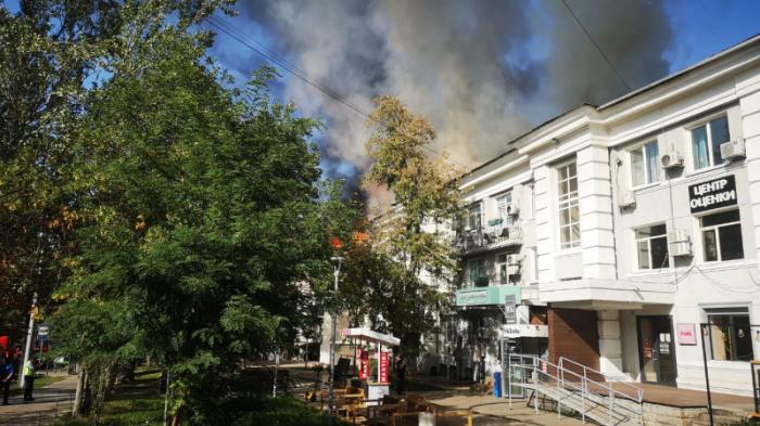 Алматинцев взволновал густой дым от пожара в центре города
                17 сентября 2021, 15:45