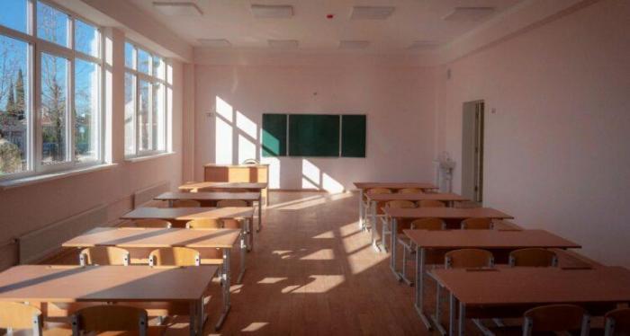 Директора школы на западе Казахстана наказали за поборы среди учителей