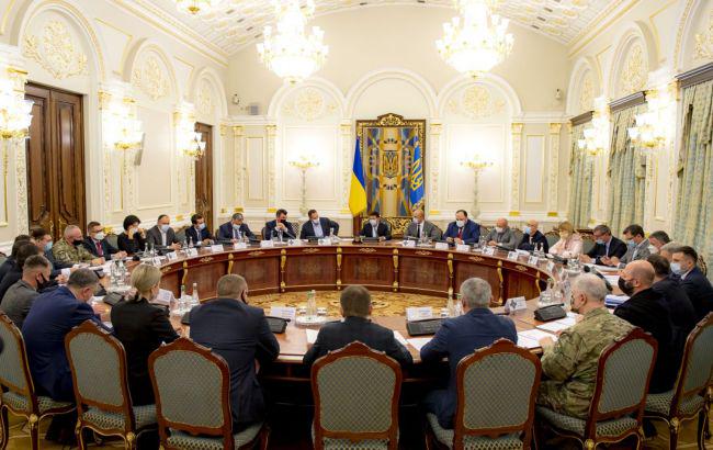 СНБО обещает ввести санкции против всех, причастных к организации и проведению выборов в Госдуму на Донбассе и в Крыму
