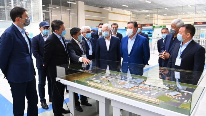 Премьер-министру показали проект строительства четырех городов-спутников Алматы
                17 сентября 2021, 23:25