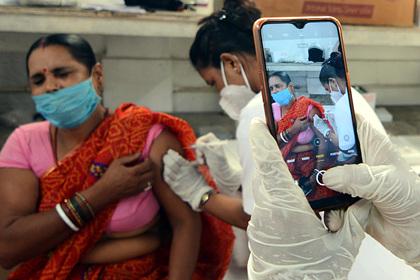 В Индии в честь дня рождения премьера за сутки вакцинировали 22 миллиона человек