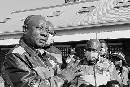 Недавно избранный мэр Йоханнесбурга погиб в ДТП