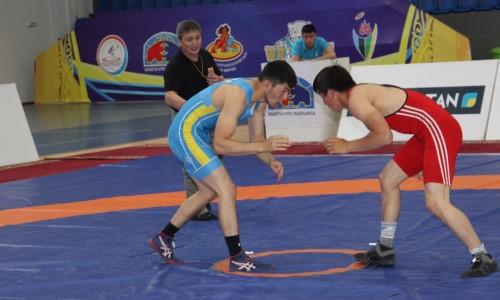 В Талдыкоргане завершился республиканский турнир по вольной борьбе среди спортсменов до 23 лет