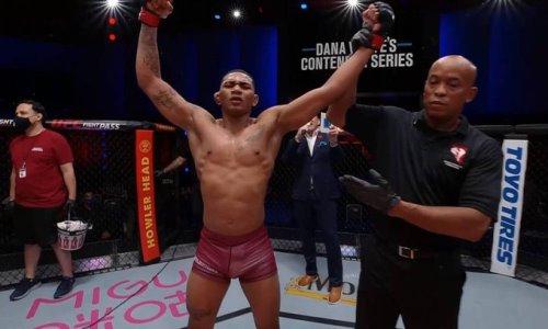 Эквадорский боец получил контракт с UFC после победы над казахстанцем