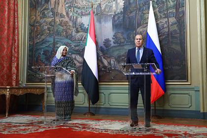 Россия пообещала списать долг Судана