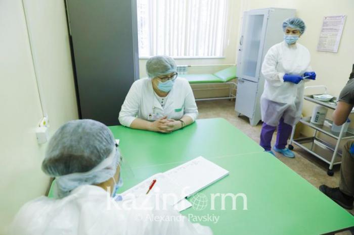 Более 730 тысяч человек получили первую дозу вакцины от коронавируса в Алматинской области