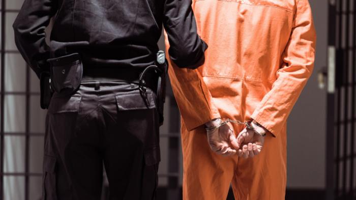 Просидевшего 38 лет в камере смертников преступника передумали казнить в США
                23 сентября 2021, 16:57