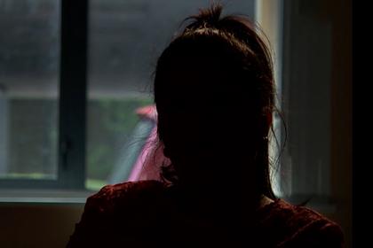 В Британии 13-летнюю девочку годами держали в сексуальном рабстве
