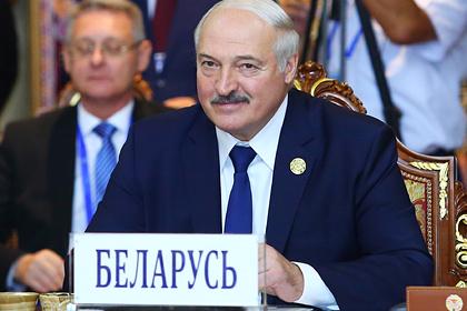 Лукашенко обсудил с Путиным размещение войск НАТО на Украине