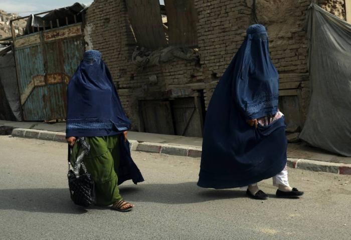 Освобожденные из тюрем преступники открыли охоту на женщин-судей в Афганистане