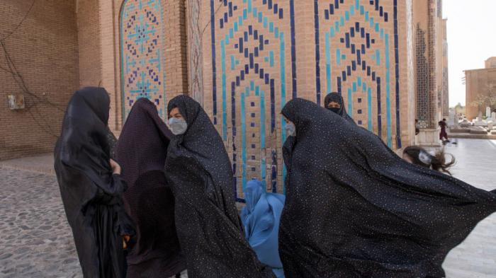 Женщинам временно запретили преподавать и учиться в Кабульском университете
                28 сентября 2021, 20:00