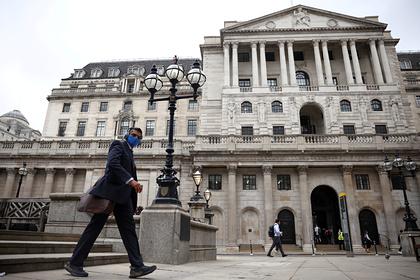 Британские банки уличили в ущемлении женщин