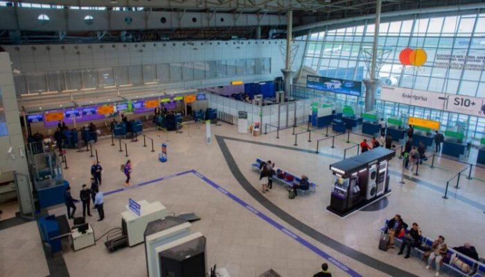 Двух иностранцев с боеприпасами задержали в аэропорту Алматы
