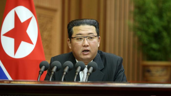 Ким Чен Ын отверг предложение США о диалоге
                30 сентября 2021, 10:01