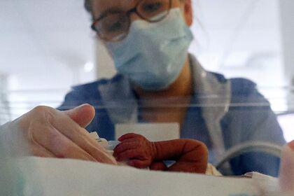Зараженная коронавирусом россиянка родила в состоянии комы