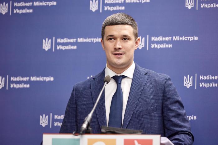 Министр цифровой трансформации Федоров заработал 42,5 тыс. гривен в августе