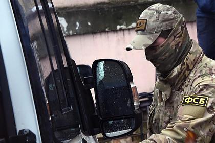 ФСБ и МВД провели спецоперацию по изъятию оружия в пяти регионах