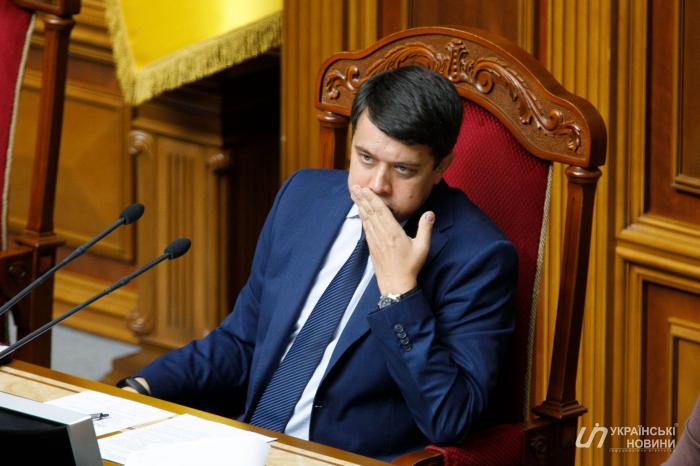 Когда Рада может отправить Разумкова в отставку. Процедурные нюансы регламента ВРУ