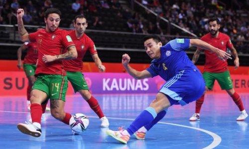 Видеообзор матча Португалия — Казахстан в полуфинале ЧМ-2021 по футзалу
