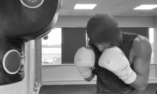 «Молот». Казахстанский боксер с титулом WBO продемонстрировал ударную мощь. Видео