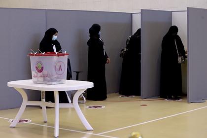 Женщины не смогли пробиться в первый парламент Катара