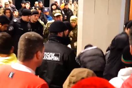 В РПЛ отреагировали на видео с возможным избиением фаната «Спартака» в Грозном