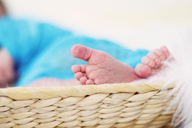В Шымкенте две семейные пары заключили сделку по продаже новорожденного