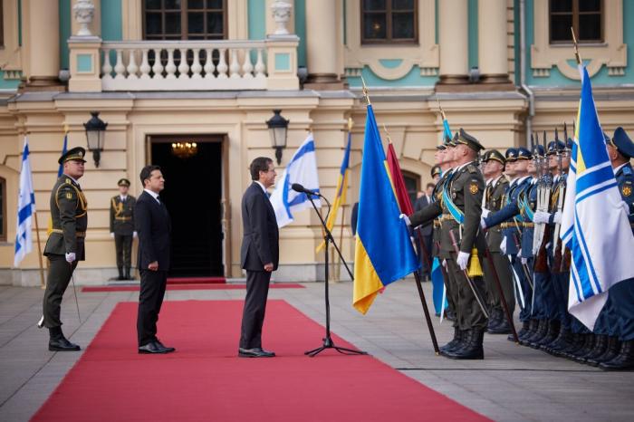 Президент Израиля Герцог пригласил Зеленского посетить Израиль