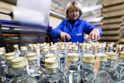 В России ужесточат правила ввоза белорусской водки и армянского коньяка
